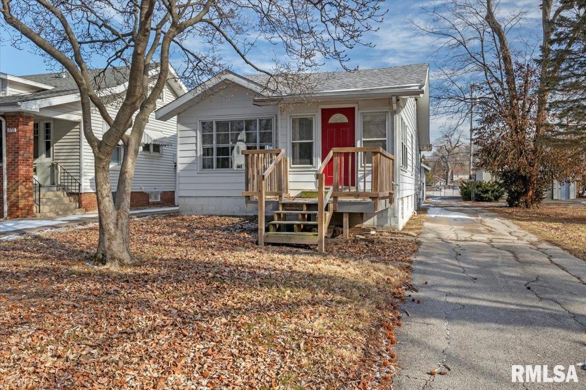 1834 Dial Court Springfield, IL 62704 - Photo 1 of 42 Gallery Image 1