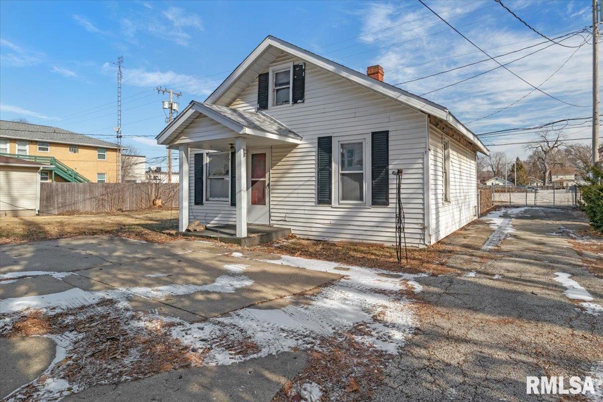 1834 Dial Court Springfield, IL 62704 - Photo 38 of 42 Gallery Image 38