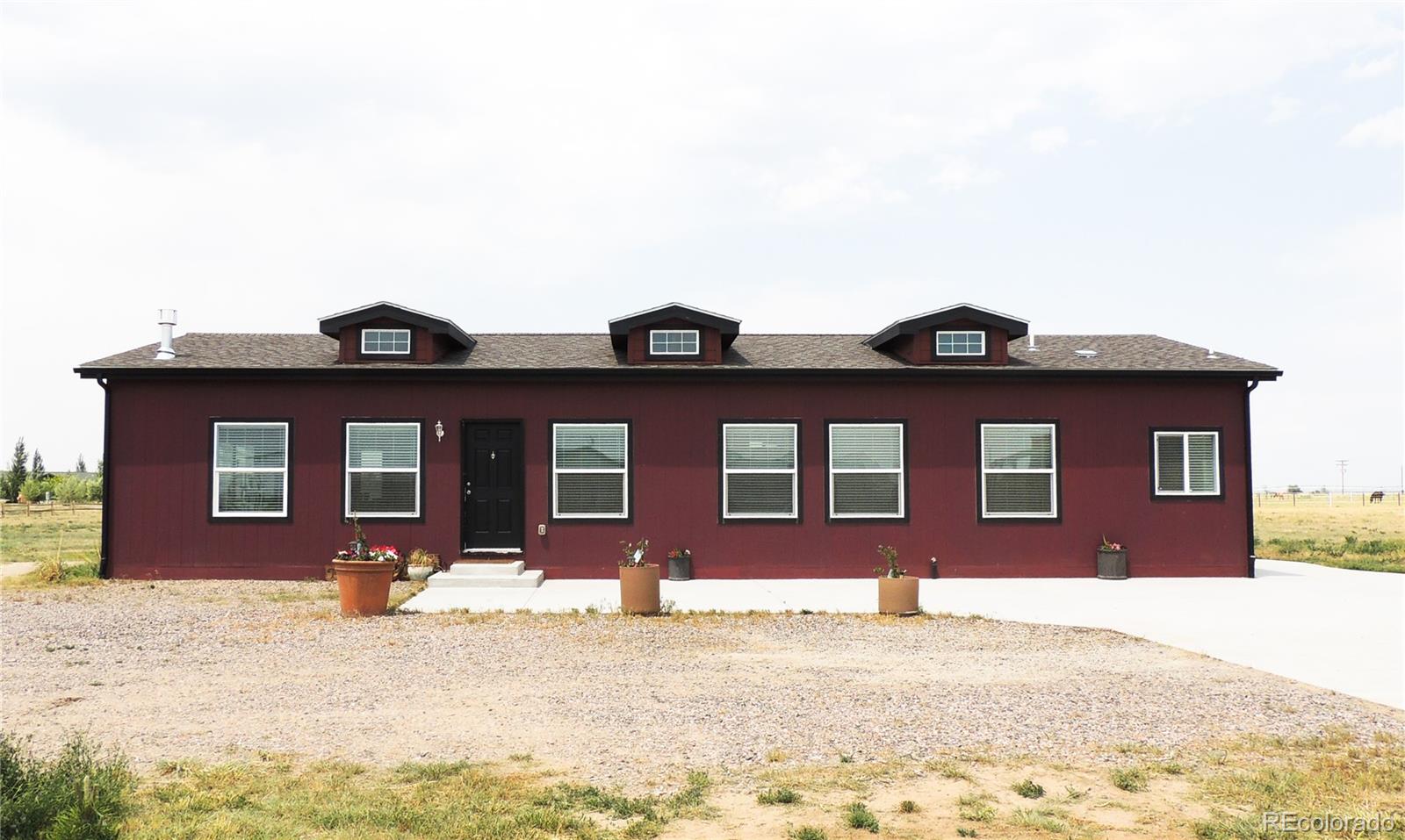 3 East Ranch Road Wiggins, CO 80654 - Photo 1 of 29 Gallery Image 1