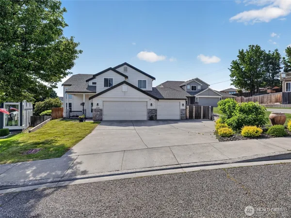 $424,900 | 2509 West 35th Avenue, Kennewick, WA 99337