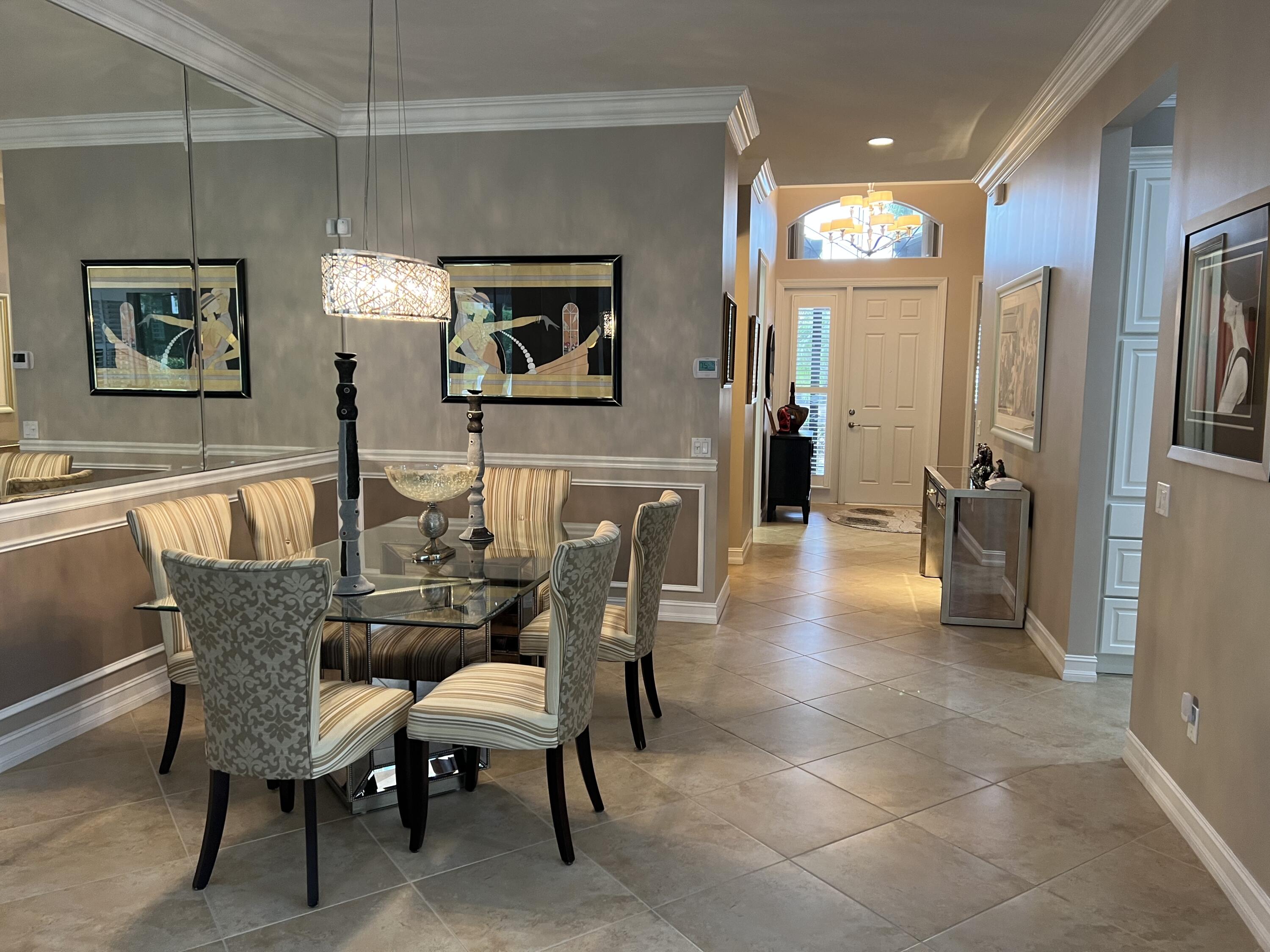 9421 Ivory Isle Road Boynton Beach, FL 33473 - Photo 2 of 23 Dining Area