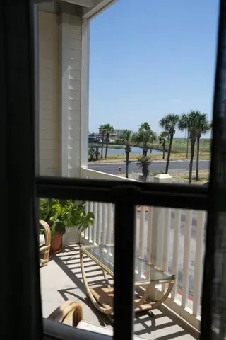 $1,750 | 14721 Whitecap Boulevard, Unit 293, Corpus Christi, TX 78418