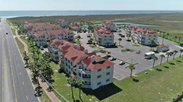 $1,750 | 14721 Whitecap Boulevard, Unit 293, Corpus Christi, TX 78418