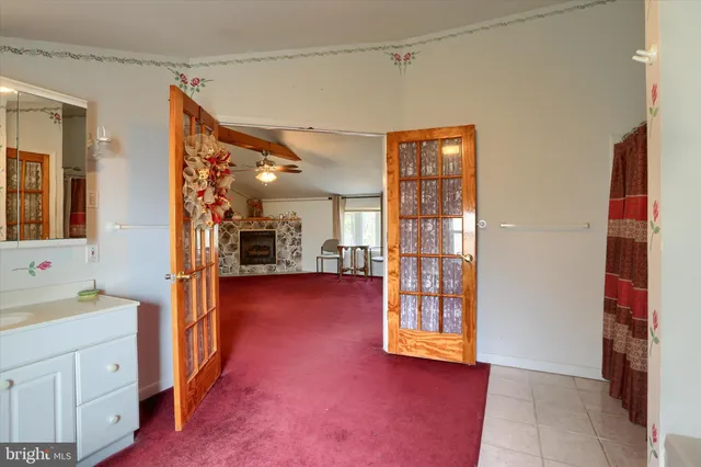 a view of a storage & utility room
