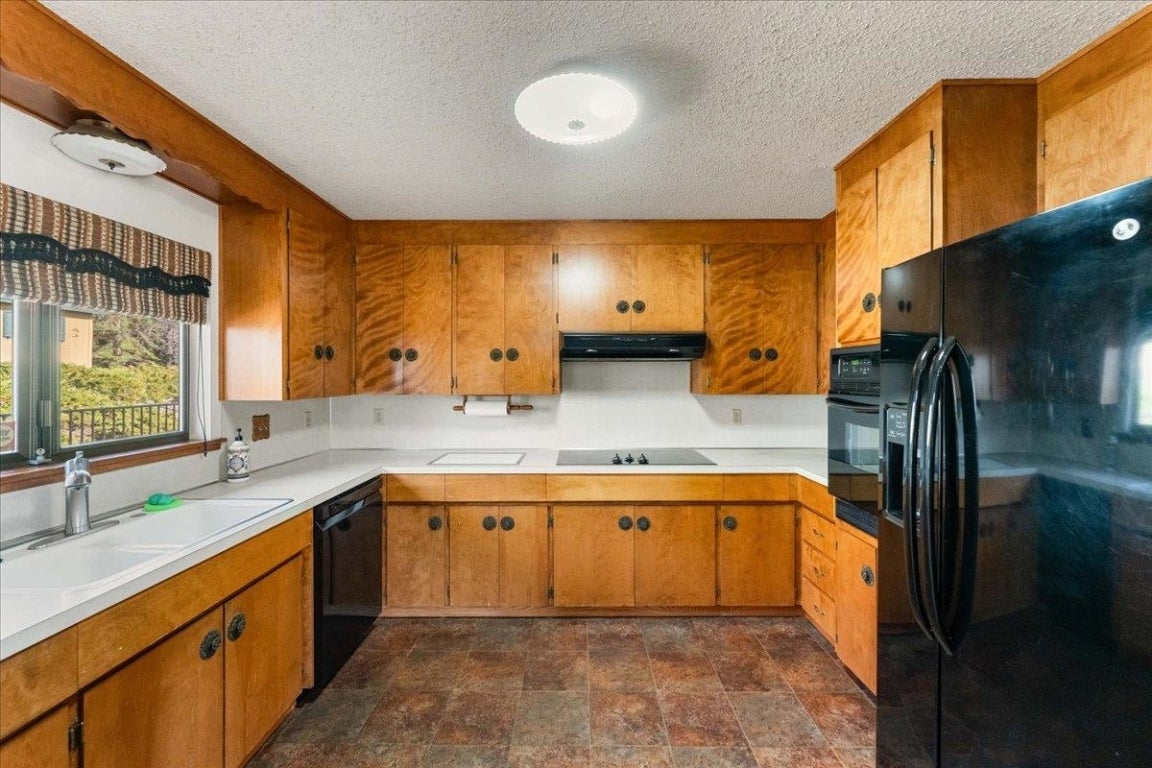 205 Humbug Road Yreka, CA 96097 - Photo 10 of 32 Gallery Image 10