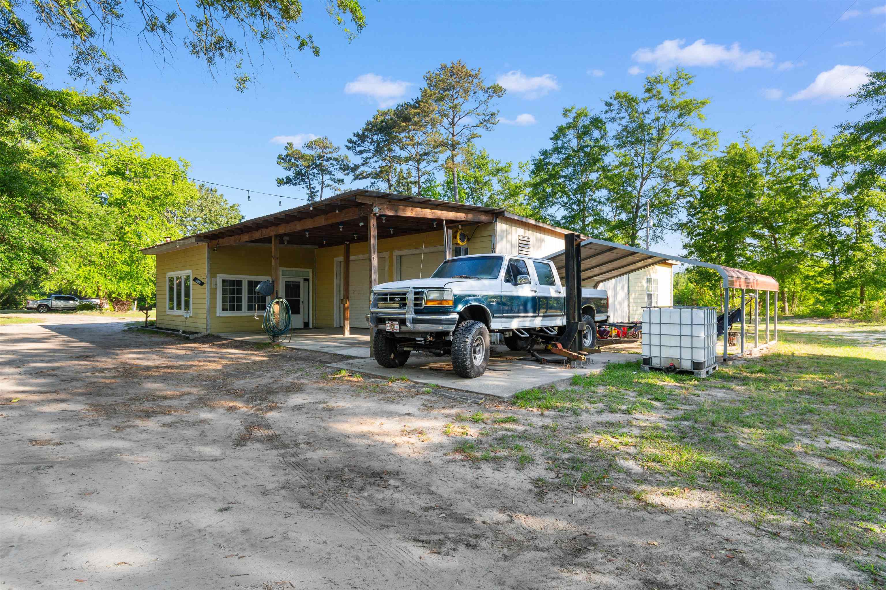 1040 Wee Tee Road Andrews, SC 29510 - Photo 28 of 55