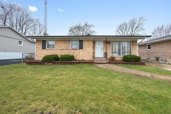 $158,500 | 15634 Avalon Avenue, South Holland, IL 60473