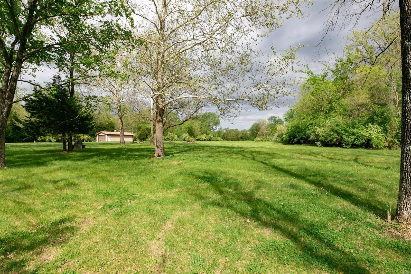 2272 Baldwin Road New Athens, IL 62264 - Photo 15 of 17