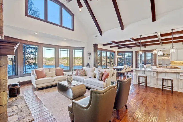 $3,800,000 | 320 Knollwood Drive, Salem, SC 29676