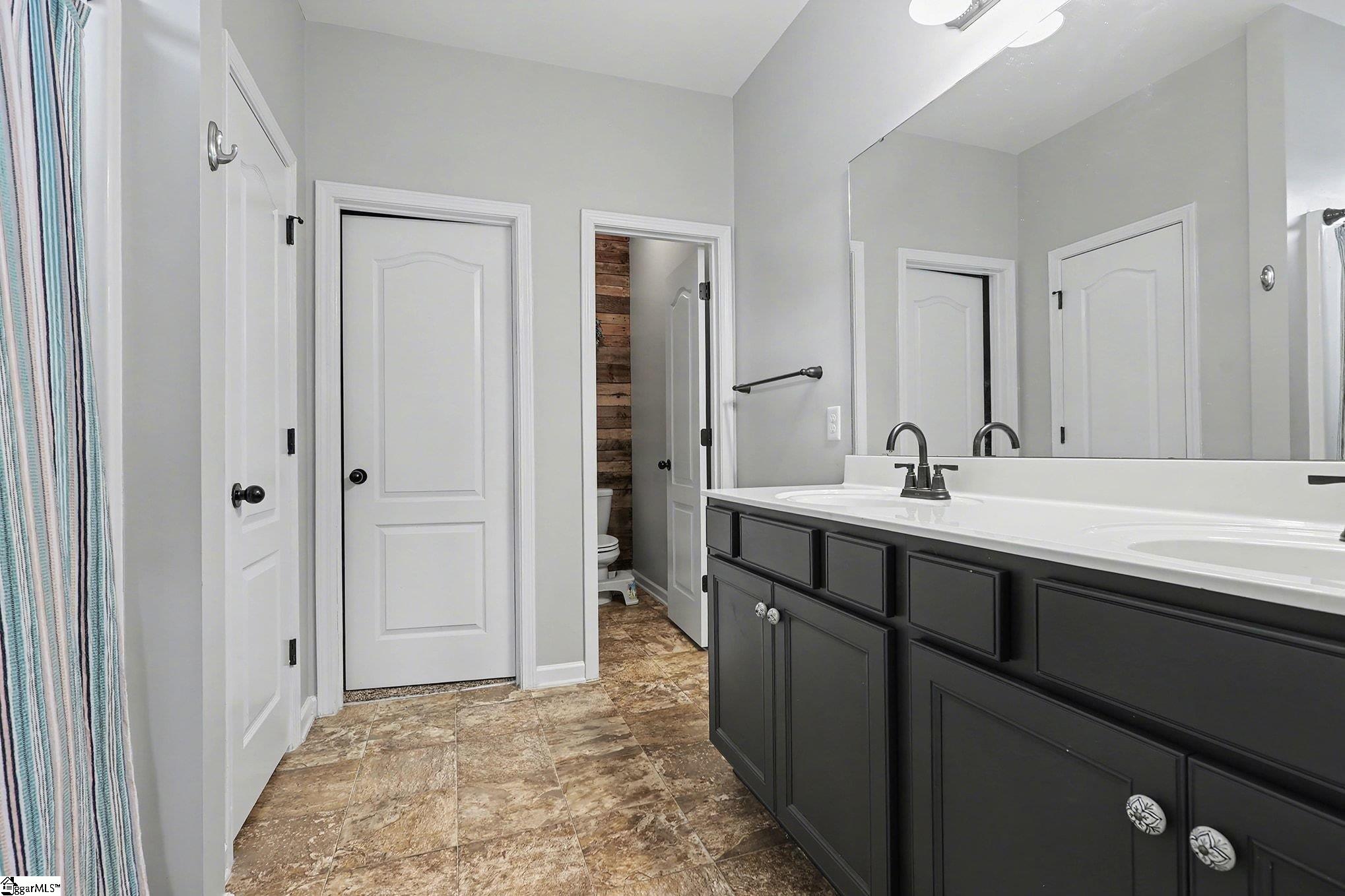 159 Caledonia Drive Easley, SC 29642 - Photo 18 of 27