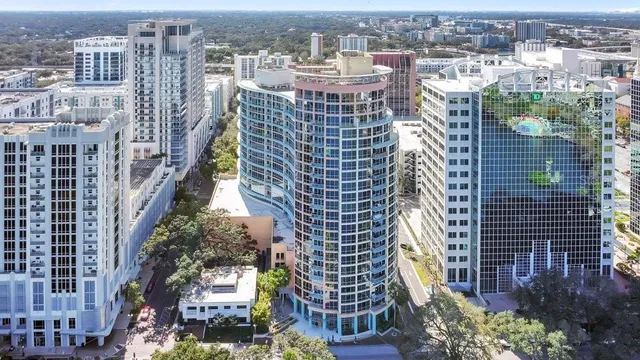 $450,000 | 322 East Central Boulevard, Unit 1910, Orlando, FL 32801