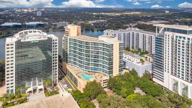 $450,000 | 322 East Central Boulevard, Unit 1910, Orlando, FL 32801