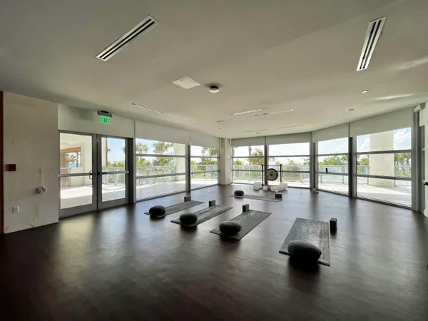 $12,000 | 3100 North Ocean Drive, Unit H1610, Riviera Beach, FL 33404