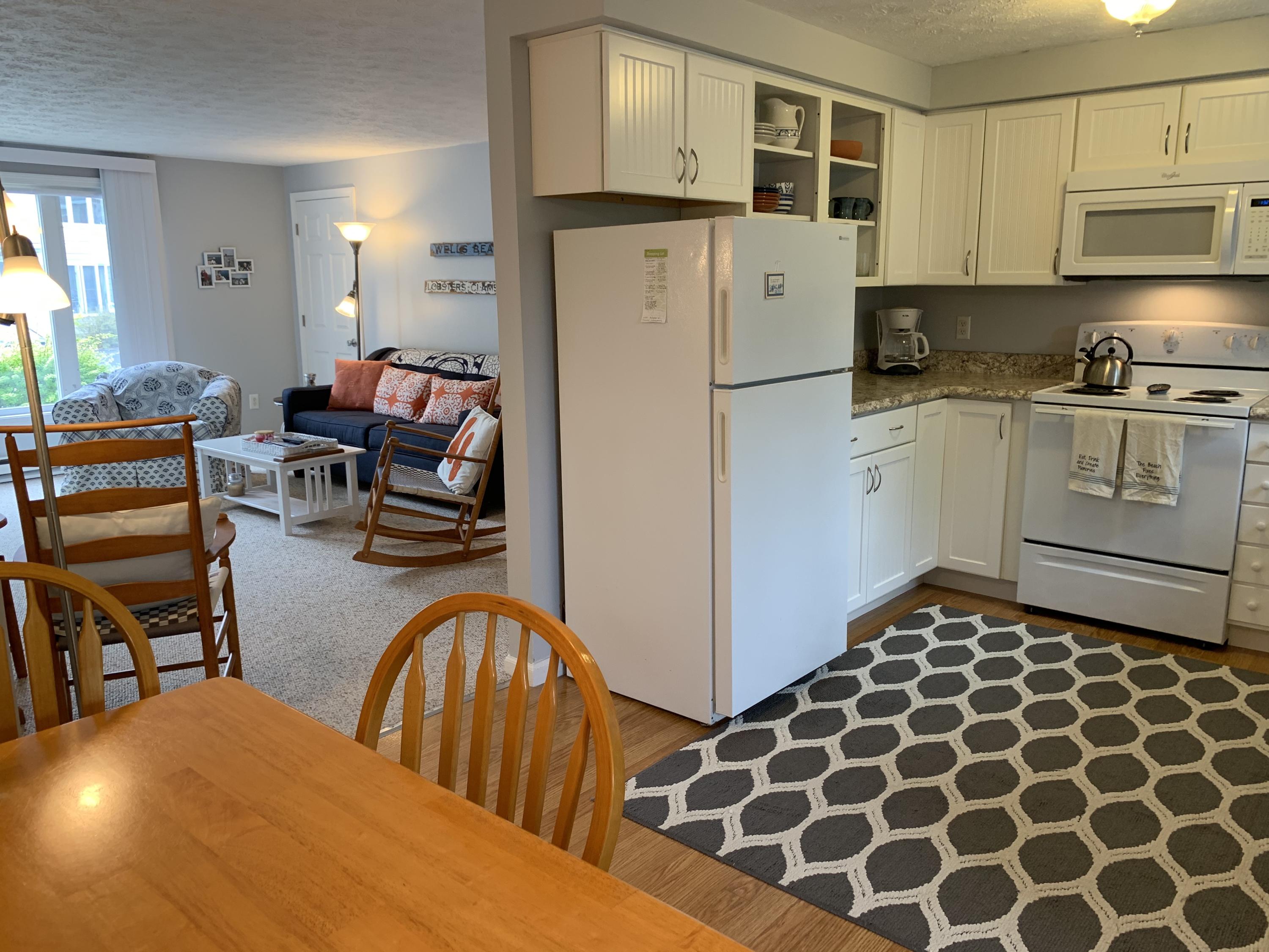 1372 Post Road, Unit 4A Wells, ME 04090 - Photo 9 of 43 IMG_1324