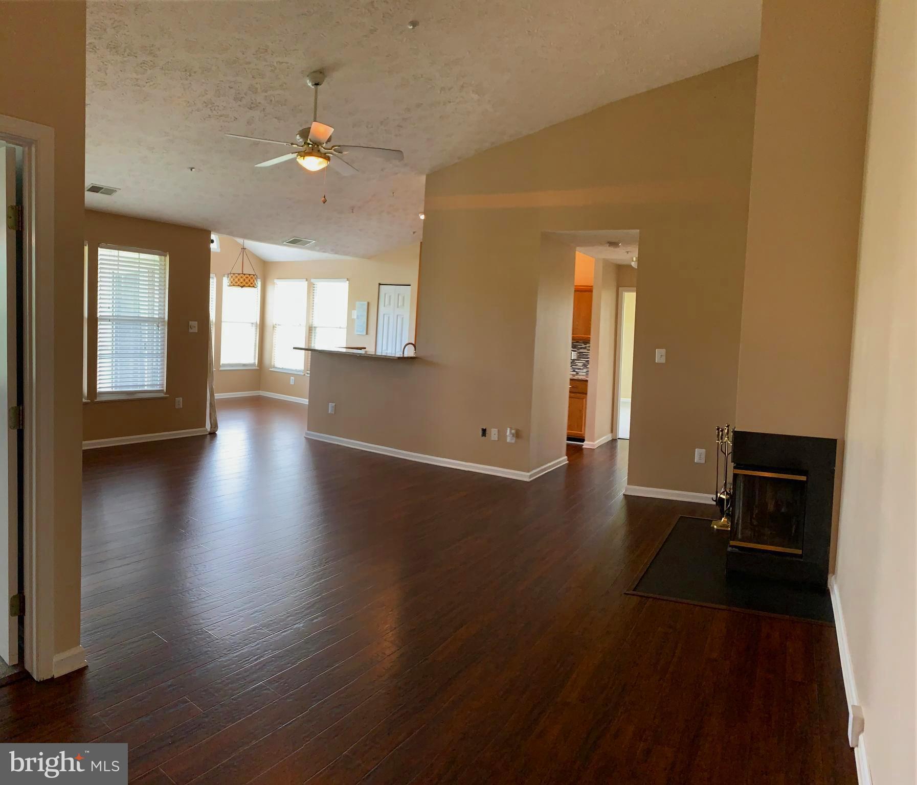 905 Blueleaf Court, Unit 7 3C Frederick, MD 21701 - Photo 12 of 24 Vaulted ceilings