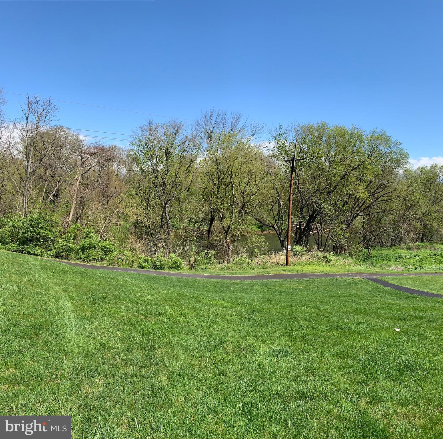 905 Blueleaf Court, Unit 7 3C Frederick, MD 21701 - Photo 5 of 24 Backs to the Monocacy River with walking trails