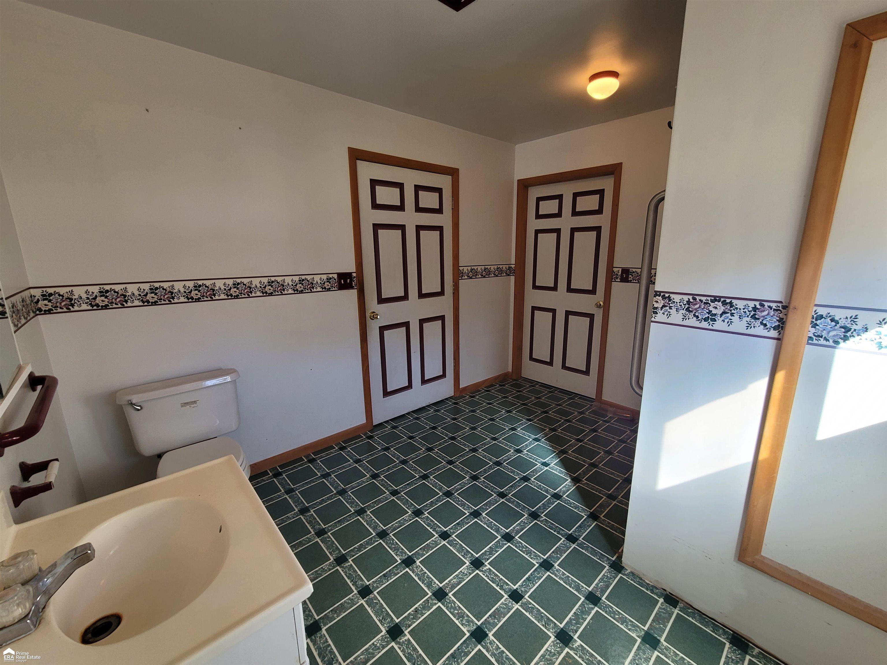 11415 Neff Road Clio, MI 48420 - Photo 14 of 44 50089735-13.JPG
