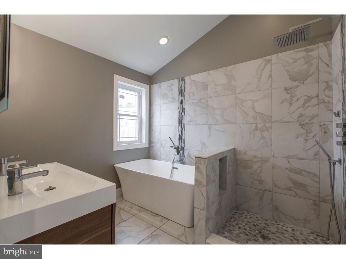 451 Ripka Street Philadelphia, PA 19128 - Photo 18 of 24
