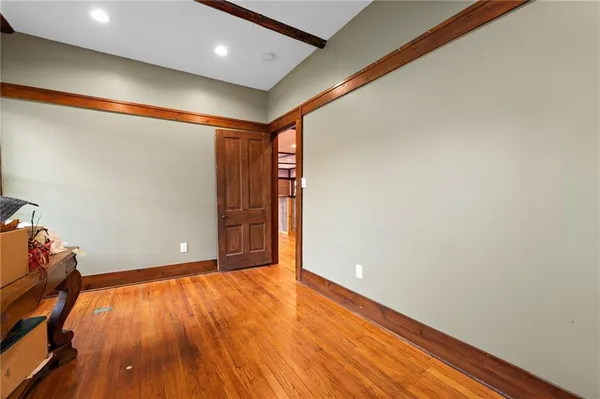 $350,000 | 121 U.S. Highway 40, Odessa, MO 64076