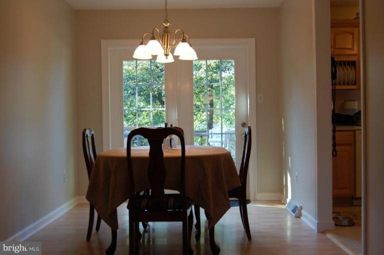 1912 Hilltop Road Pasadena, MD 21122 - Photo 3 of 27 Dining Room