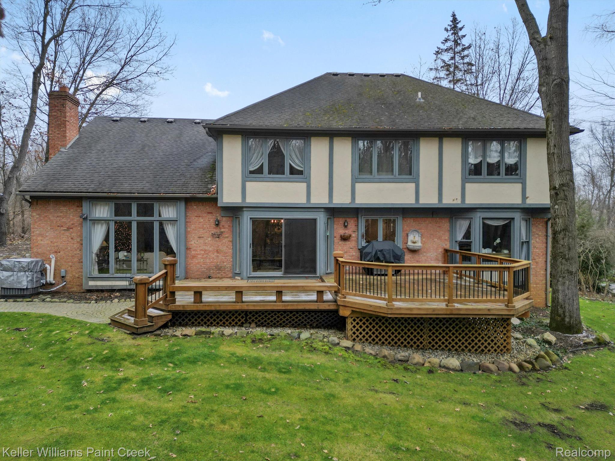 5600 Oak Bluff Road Rochester, MI 48306 - Photo 9 of 50 Gallery Image 9