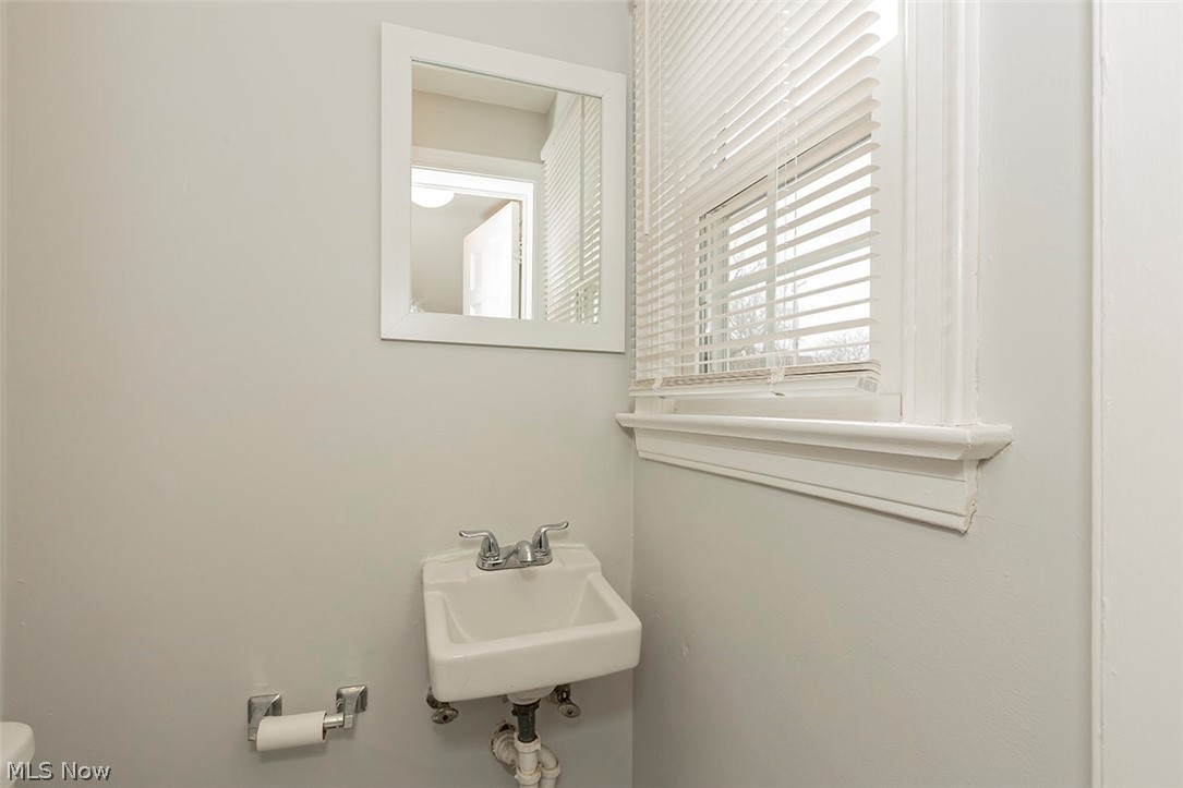 3548 Nordway Road Cleveland Heights, OH 44118 - Photo 30 of 35