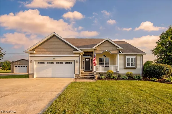 $430,000 | 10964 Parmenter Road, Burbank, OH 44214