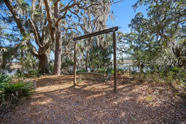 $450,000 | 582 Broad River Road, Ridgeland, SC 29936