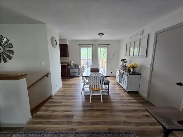 $189,000 | 302 Dement Street, Mound City, KS 66056