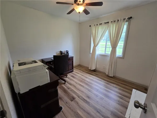 $189,000 | 302 Dement Street, Mound City, KS 66056