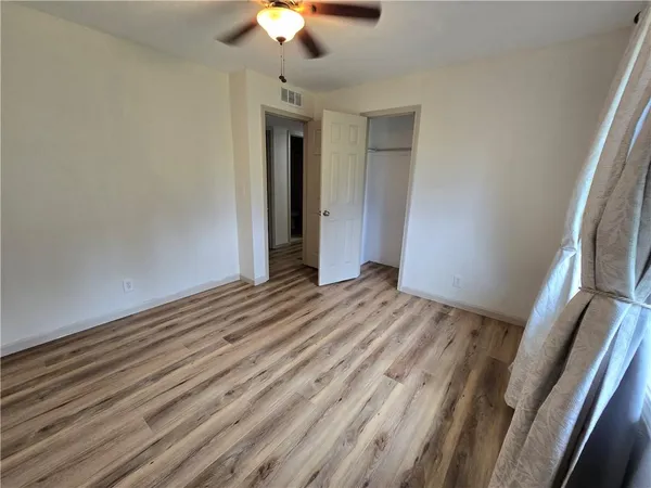 $189,000 | 302 Dement Street, Mound City, KS 66056