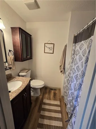 $189,000 | 302 Dement Street, Mound City, KS 66056