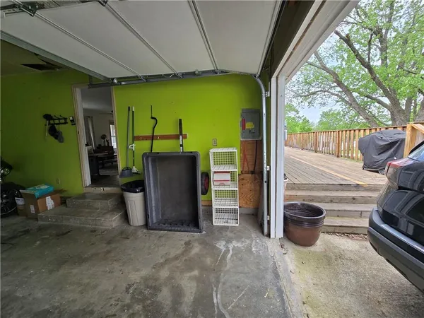 $189,000 | 302 Dement Street, Mound City, KS 66056