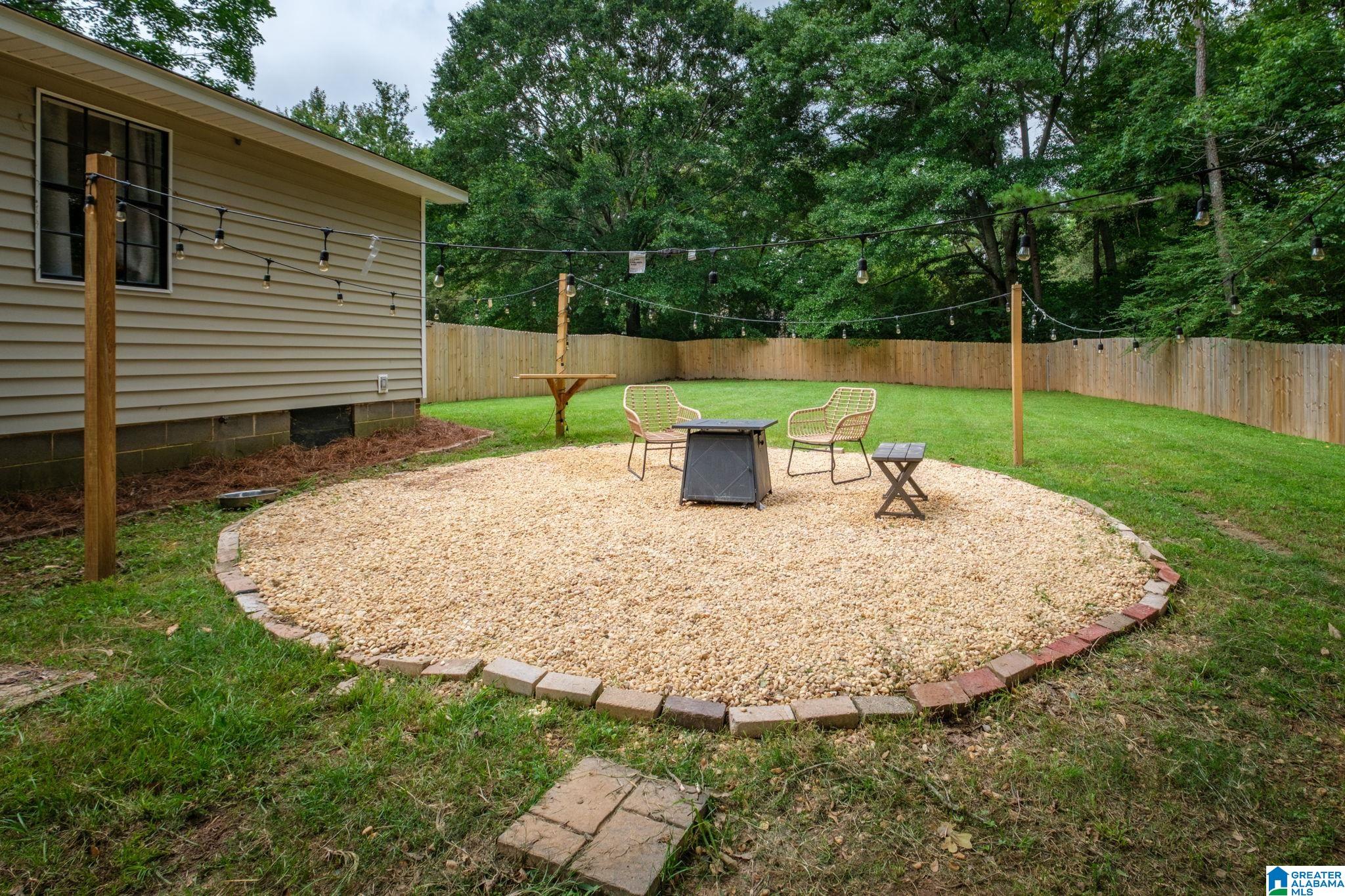 100 Hummingbird Circle Alabaster, AL 35007 - Photo 34 of 43