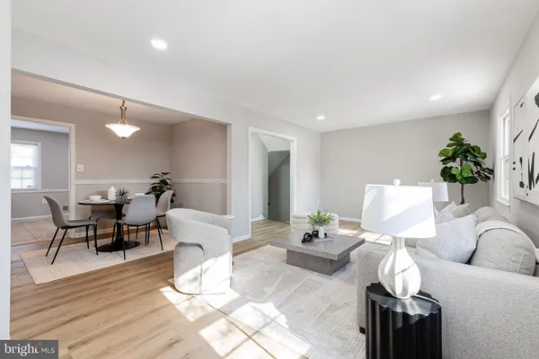 $499,800 | 1427 Admiral Drive, Woodbridge, VA 22192