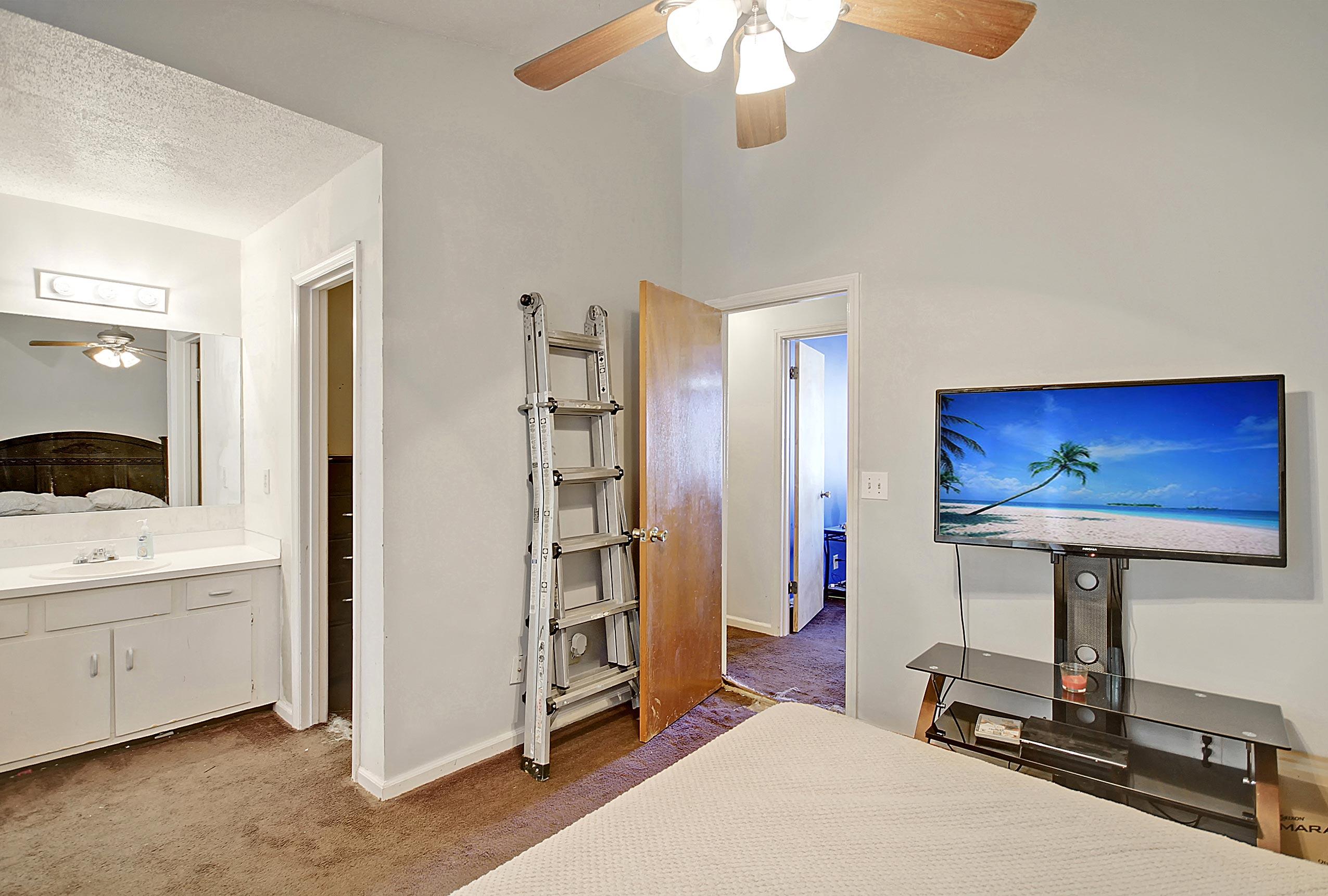 235 Pineshadow Drive Goose Creek, SC 29445 - Photo 17 of 19 CREM_235 Pineshadow_017