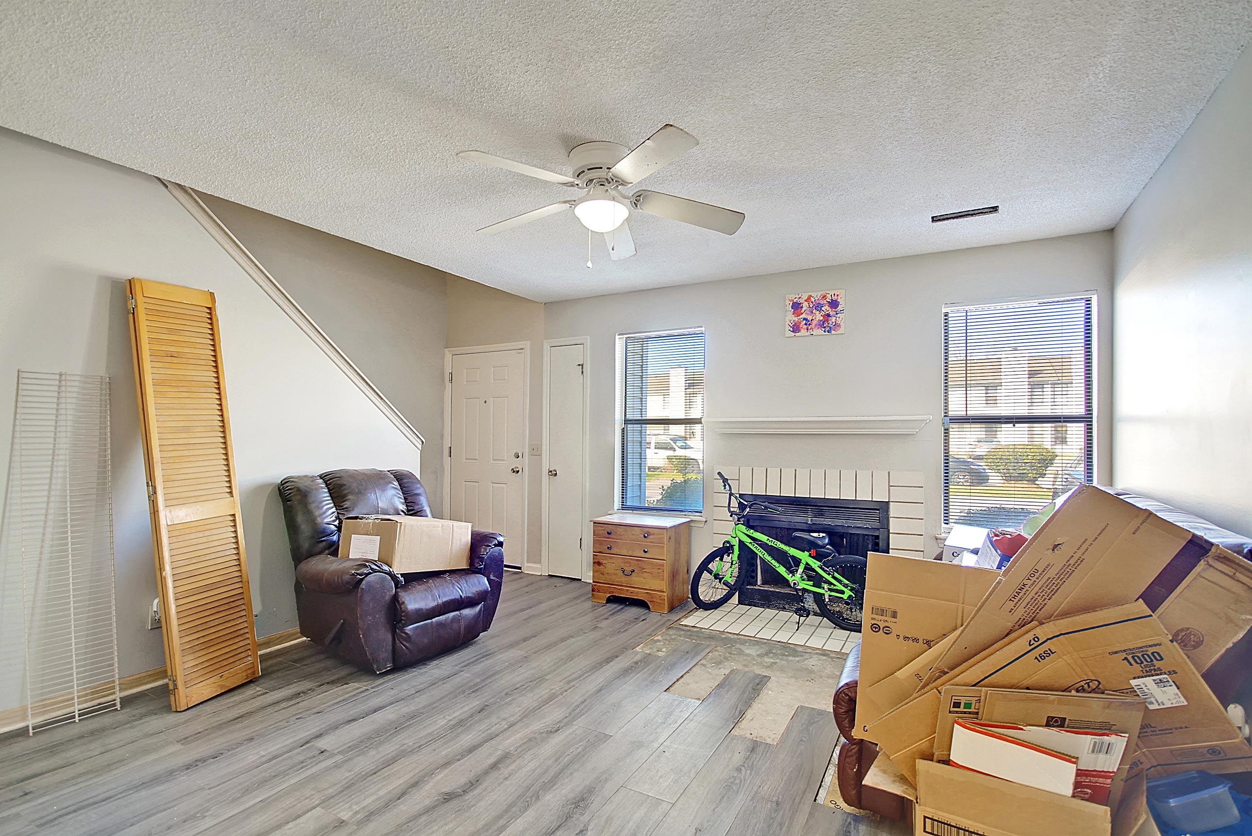 235 Pineshadow Drive Goose Creek, SC 29445 - Photo 4 of 19 CREM_235 Pineshadow_003