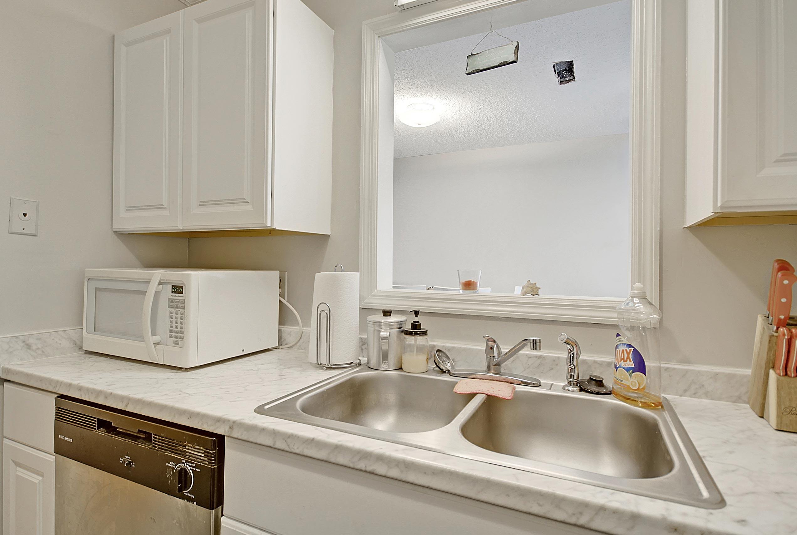 235 Pineshadow Drive Goose Creek, SC 29445 - Photo 7 of 19 CREM_235 Pineshadow_012