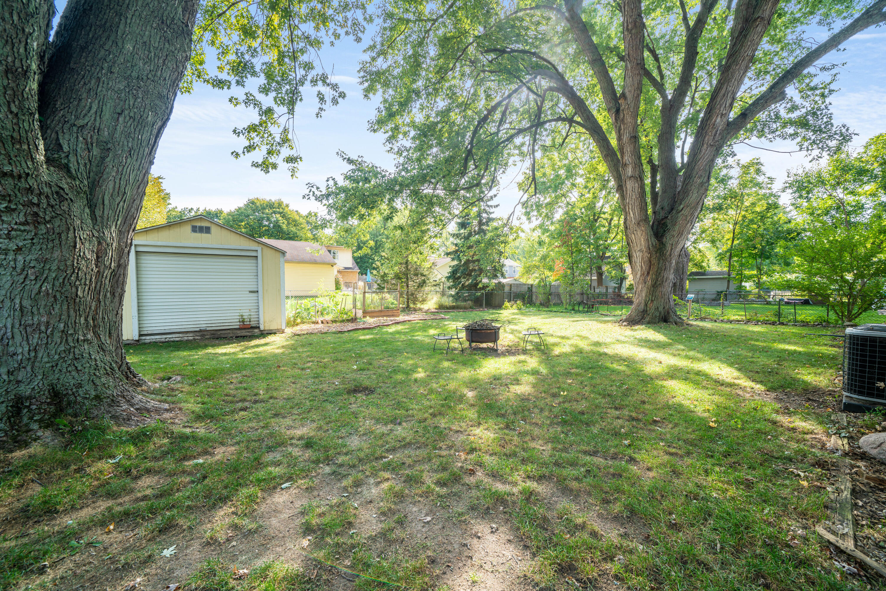 1122 Manor Street Kalamazoo, MI 49006 - Photo 24 of 25 1122_Manor_St_11