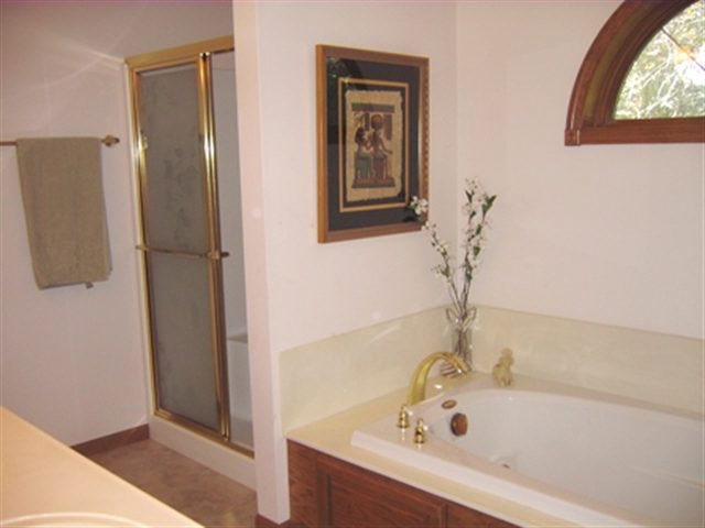 12 Talley Ho Road Blue Grass, IA 52726 - Photo 8 of 9 Gallery Image 8