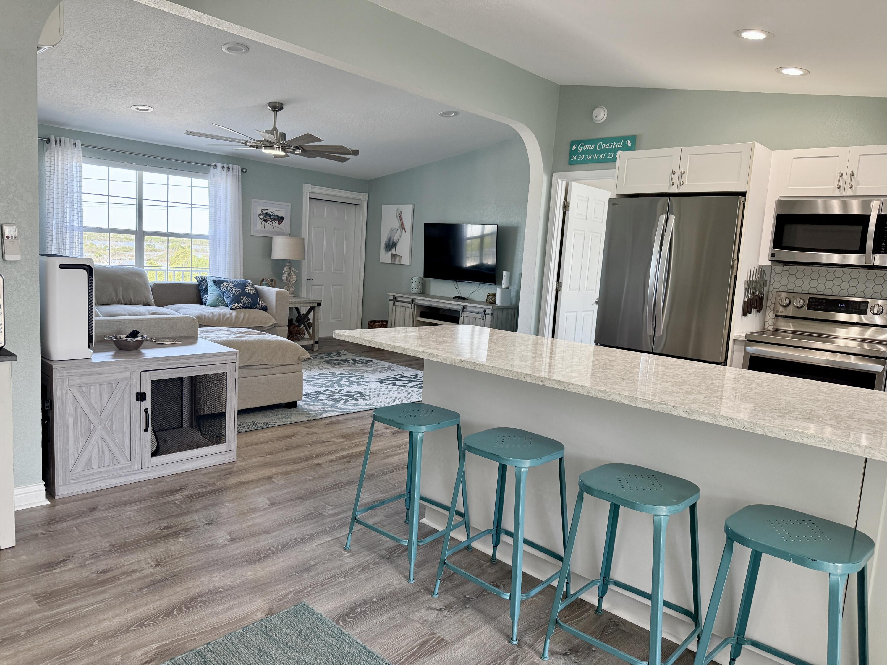 417 Pirates Road Summerland Key, FL 33042 - Photo 25 of 61 KitLR1