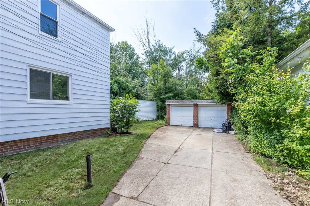 2248 Fenwick Road Cleveland, OH 44118 - Photo 31 of 31 Gallery Image 31