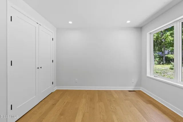 $670,000 | 13 Footpath Way, Lake George, NY 12845