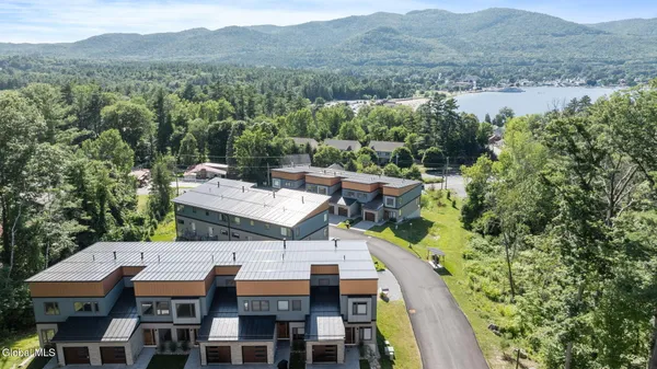 $670,000 | 13 Footpath Way, Lake George, NY 12845