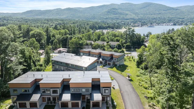 $670,000 | 13 Footpath Way, Lake George, NY 12845