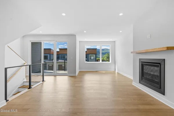 $670,000 | 13 Footpath Way, Lake George, NY 12845