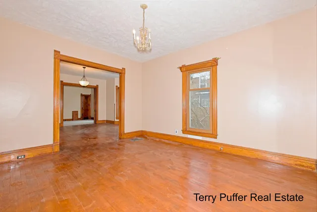 $289,900 | 528 South Jefferson Street, Hastings, MI 49058