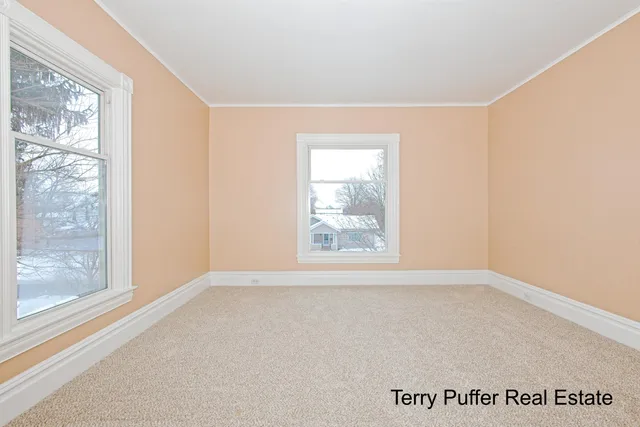 $289,900 | 528 South Jefferson Street, Hastings, MI 49058