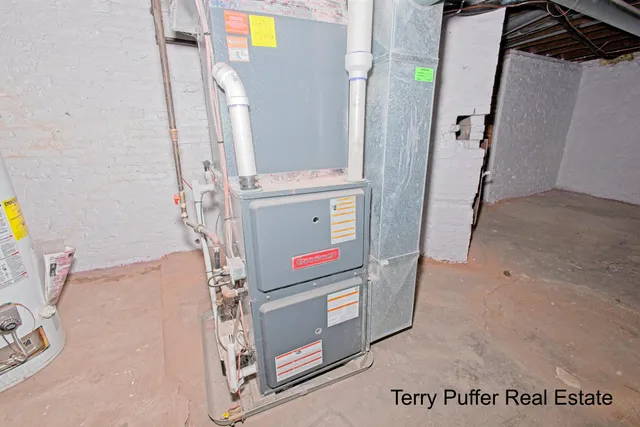 $289,900 | 528 South Jefferson Street, Hastings, MI 49058