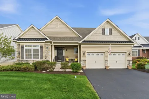 $699,900 | 126 Bay Hill Drive, Blue Bell, PA 19422